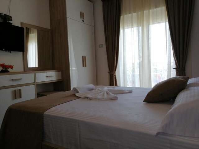 Гостевой дом Apartments Gazi Улцинь-13