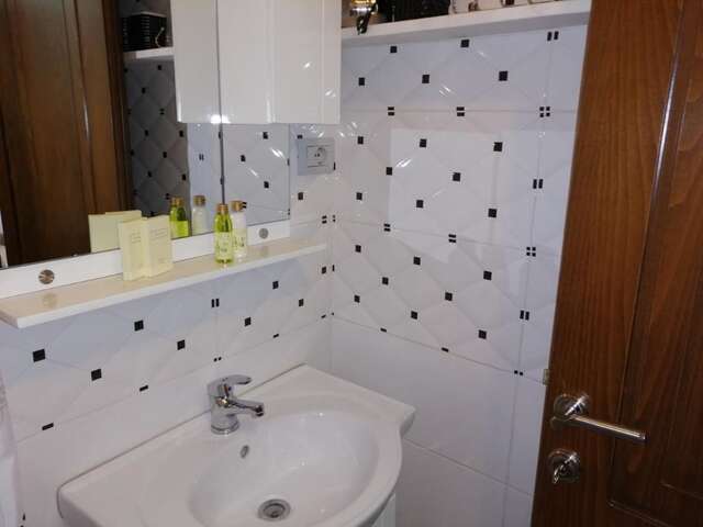 Гостевой дом Apartments Gazi Улцинь-14